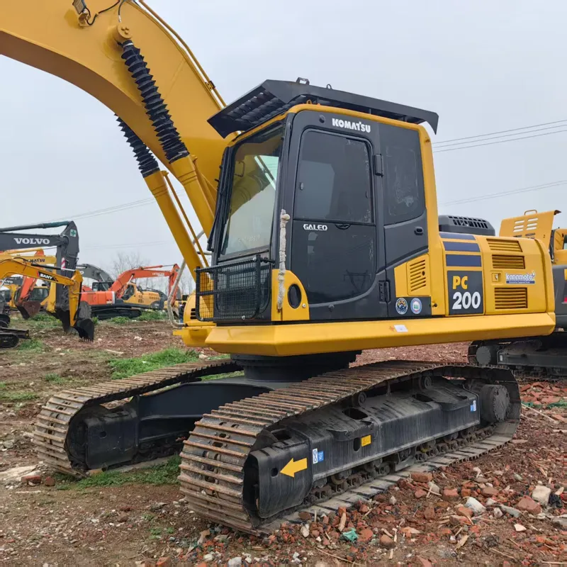 Used Комацу 200-8 Экскаватор
