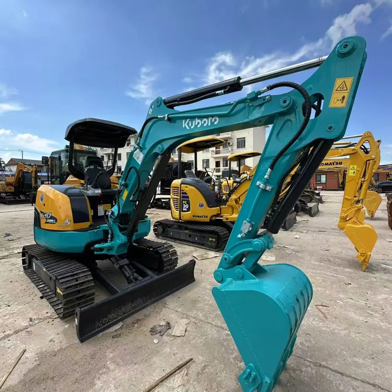 Used Kubota 30 excavator