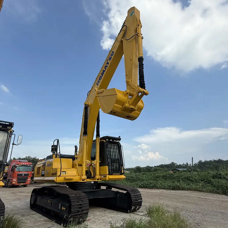 Used Комацу 350-8 excavator