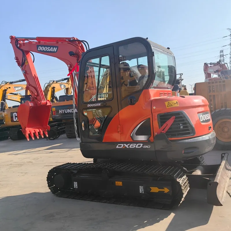 Used Doosan DX60 Экскаватор