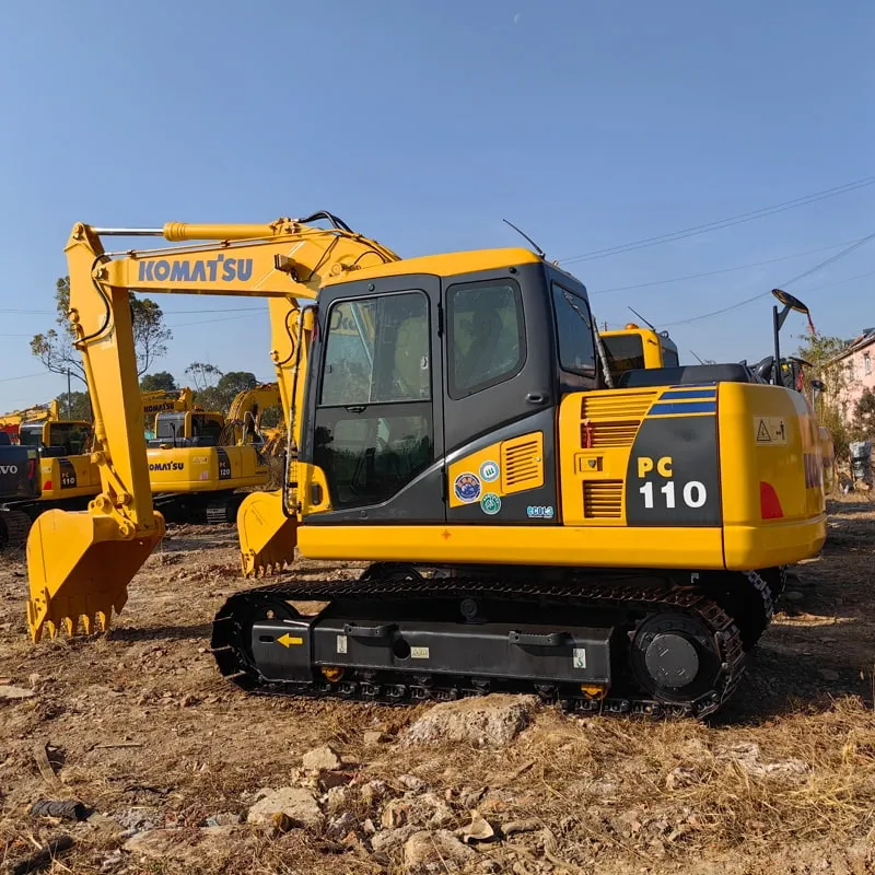 Used Комацу 110-7 Экскаватор