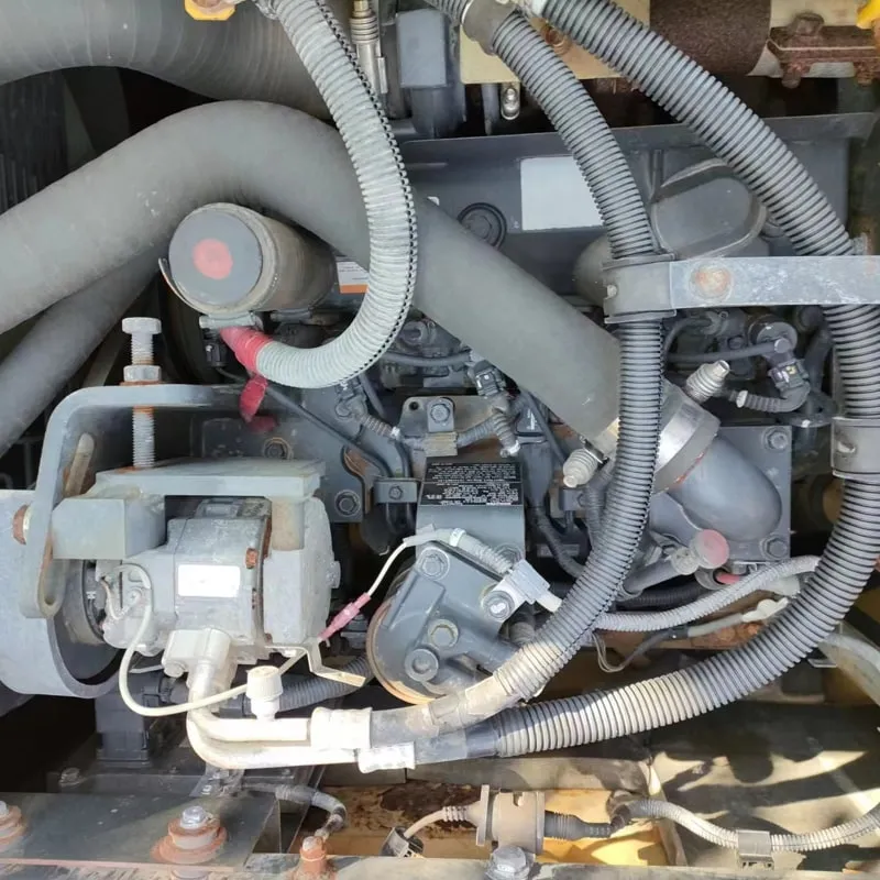 Used Комацу 130-7 Экскаватор