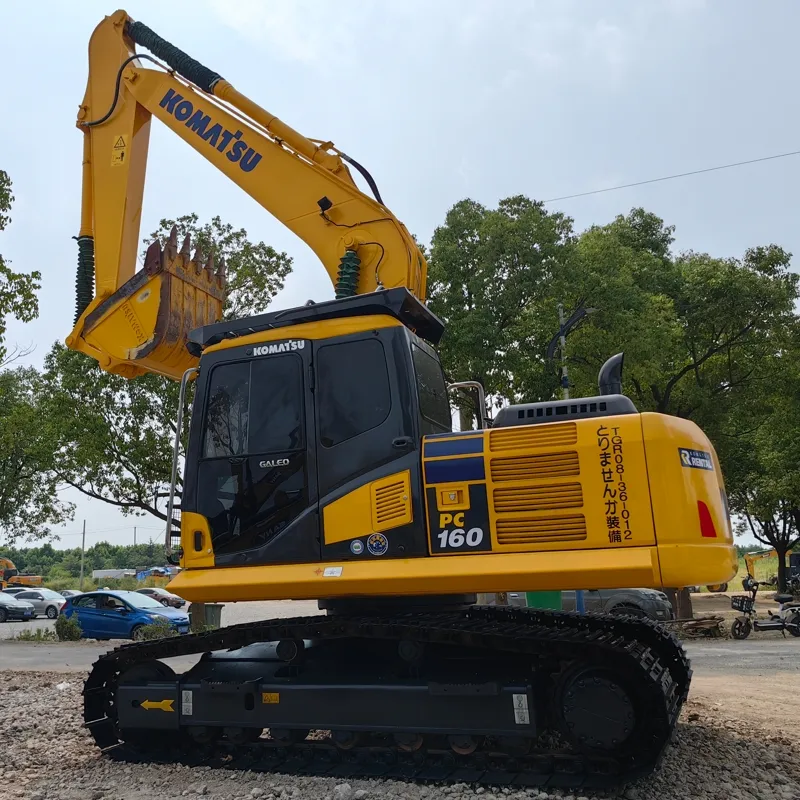 Used Комацу 160-7 Экскаватор