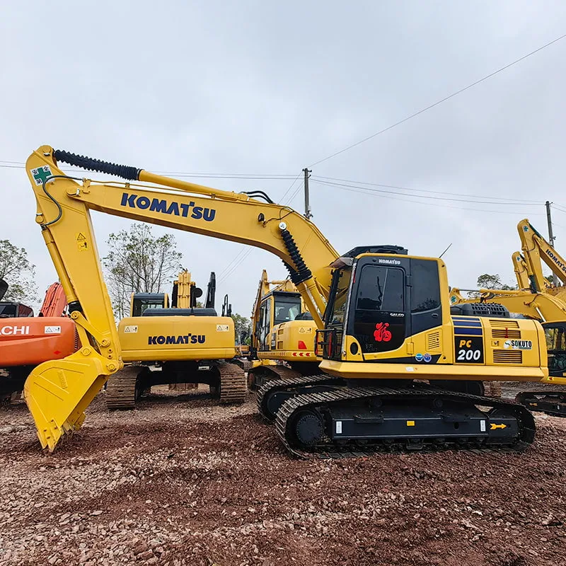 Used Комацу 200-8 Экскаватор