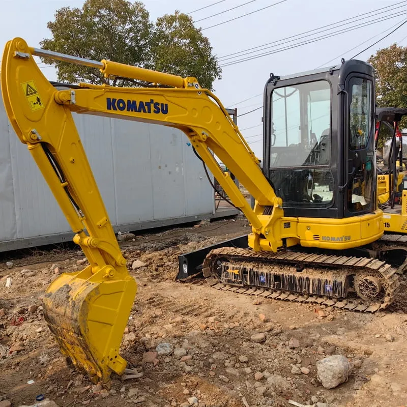 Used Комацу 35 Экскаватор