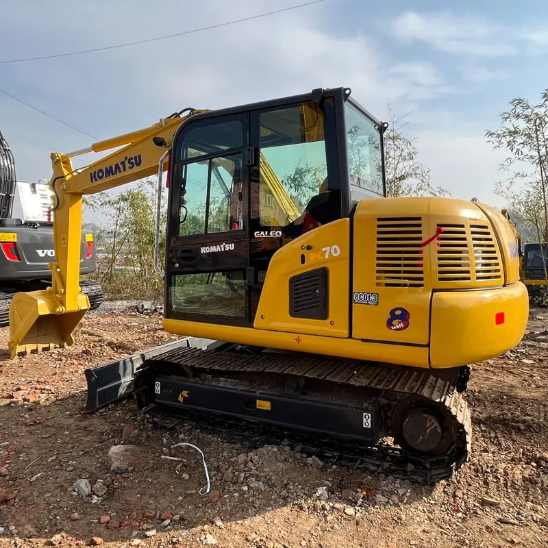 Used Комацу 70-8 Экскаватор