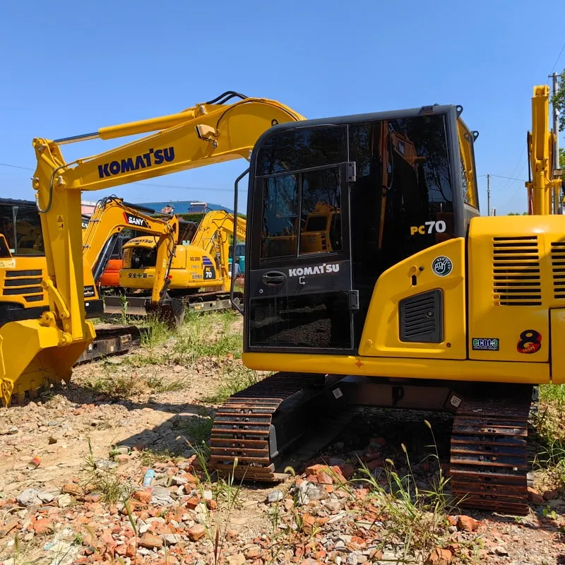 Used Комацу 70-8 Экскаватор