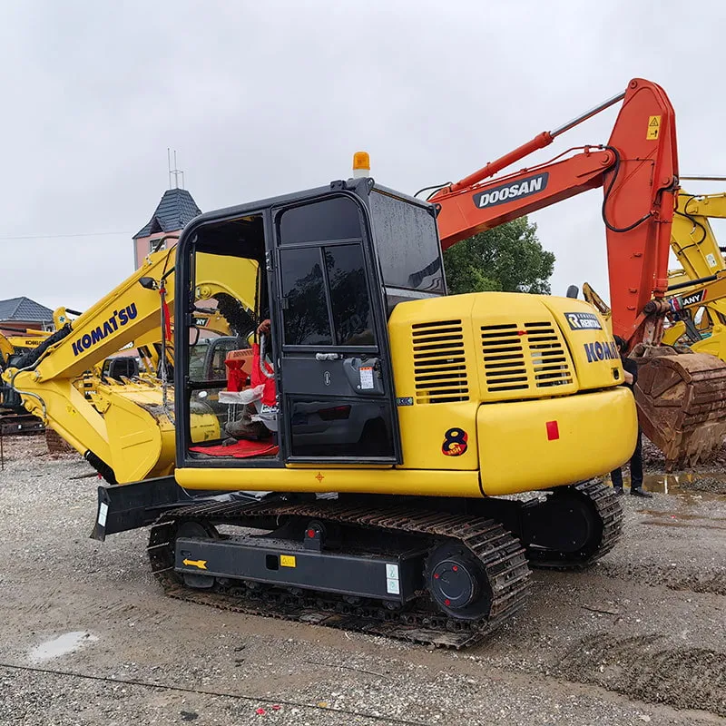 Used Комацу 70-8 Экскаватор