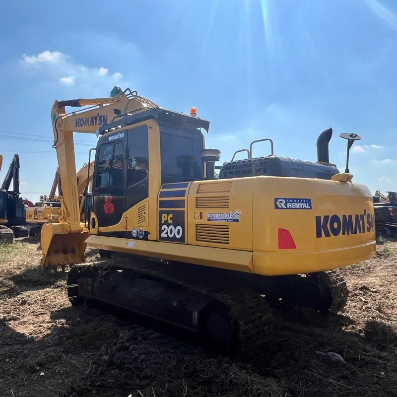 Used Комацу 200-8 Экскаватор