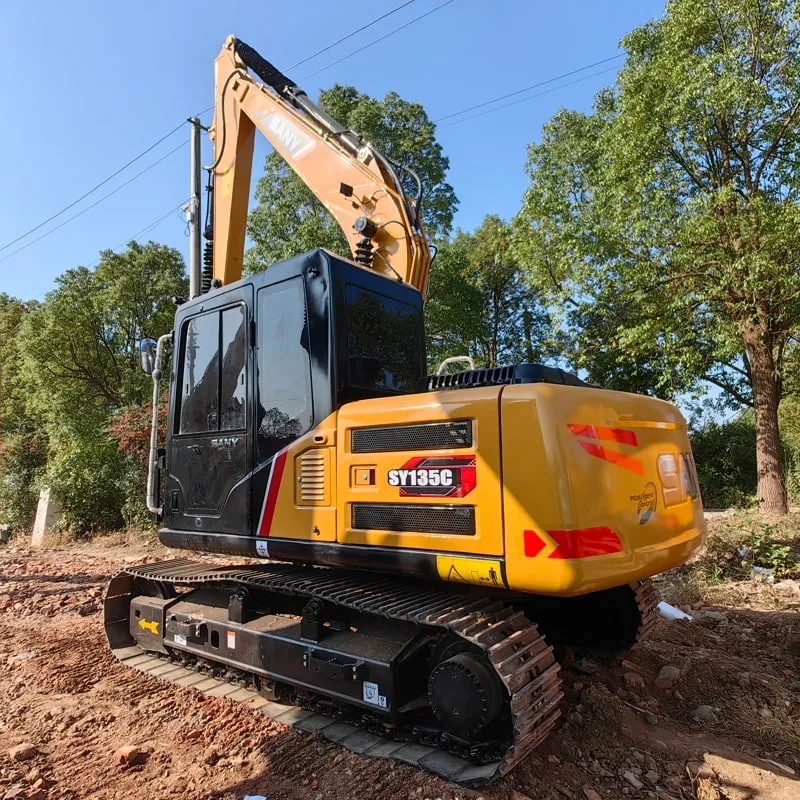 Used Sany 135 Экскаватор